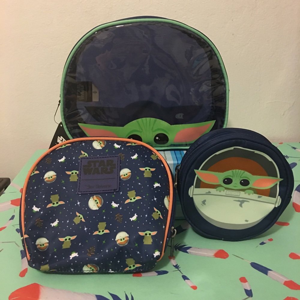 Her universe baby yoda cosmetic bag